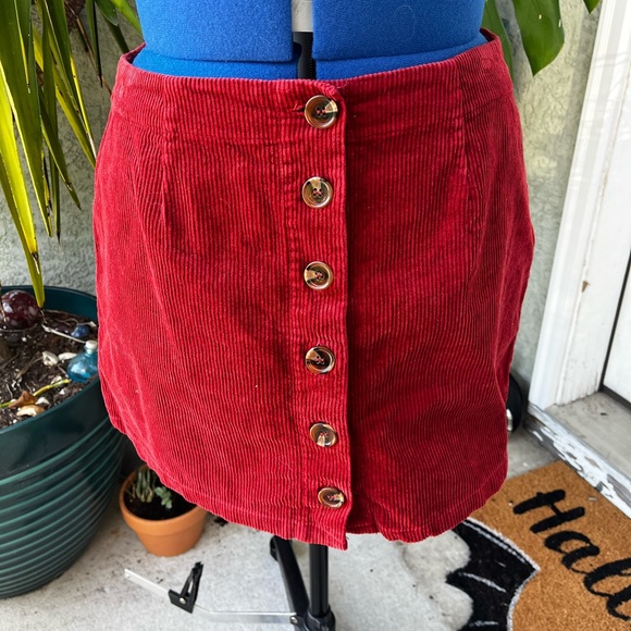 Burnt Orange Corduroy Skirt - Picture 2 of 4